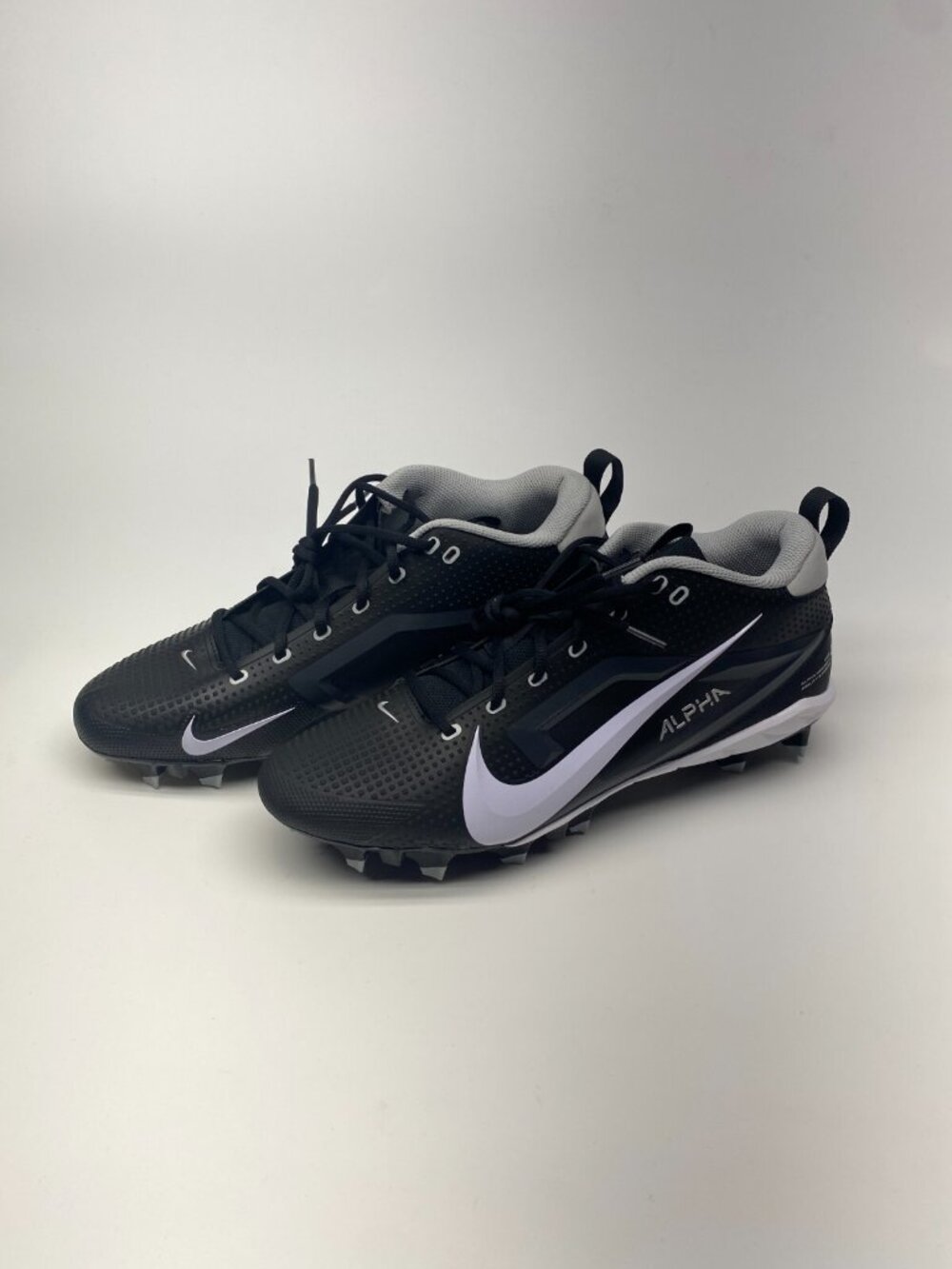 Nike Men's Alpha Menace 4 Varsity Football Cleats Black Men’s Size 13